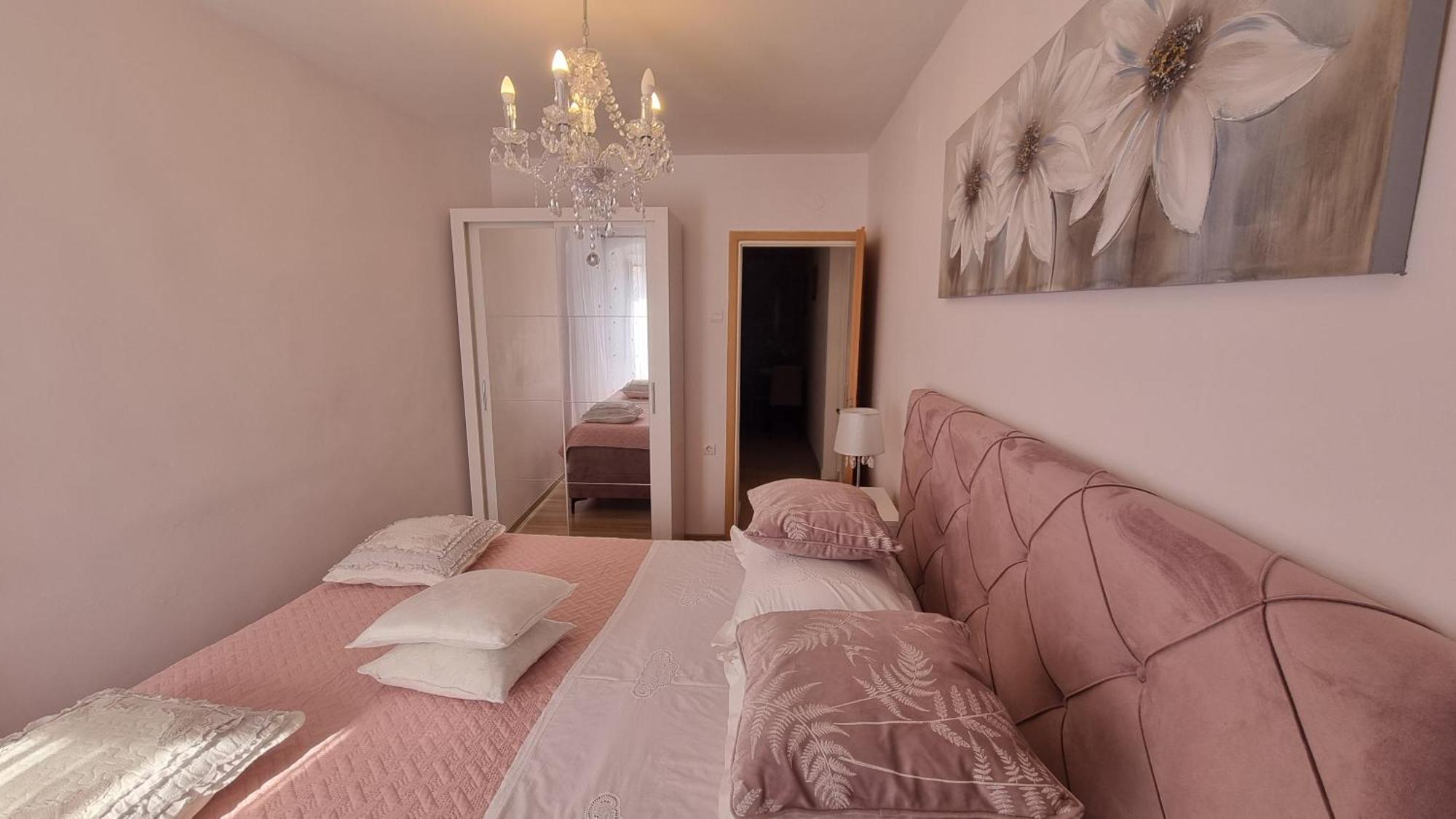 Apartment Vestibul Inn Split Exterior foto